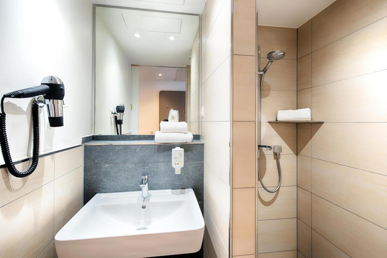 B&B Hotel Augsburg-West Luaran gambar